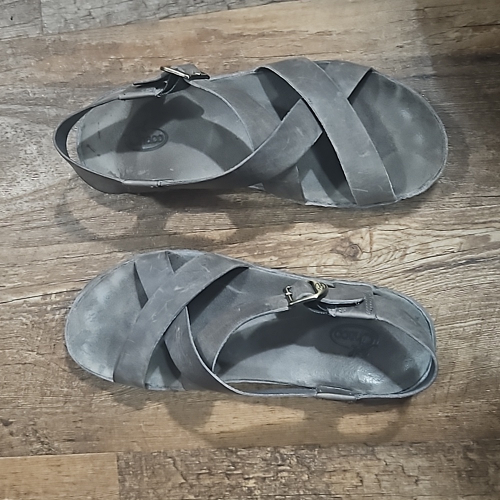 Chaco womens Wayfarer size 7